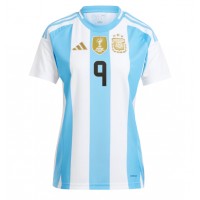 Camisa de time de futebol Argentina Julian Alvarez #9 Replicas 1º Equipamento Feminina Copa America 2024 Manga Curta
